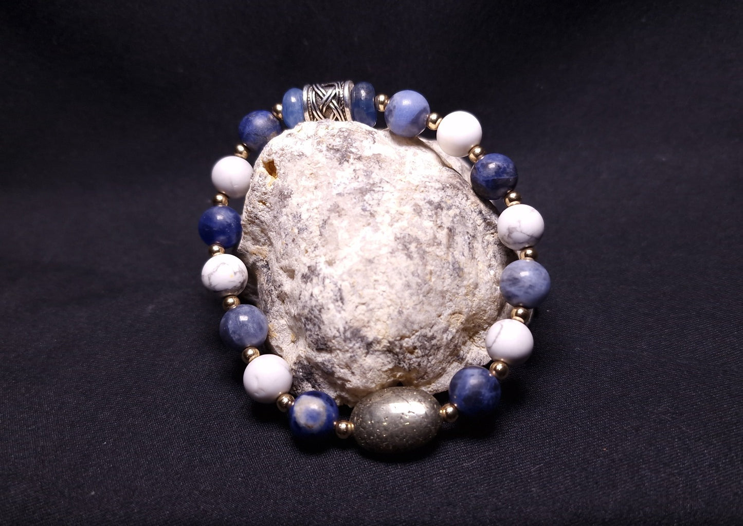 Bracelet de Cohérence® - Pyrite, Or Sodalite, Howlite, Cyanite